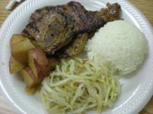 Kalbi with potatoes and bean sprouts